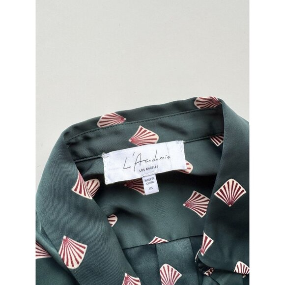 L'ACADEMIE Green Art Deco Shell Print Satin Button Down Shirt Blouse, Size XS - Picture 10 of 12
